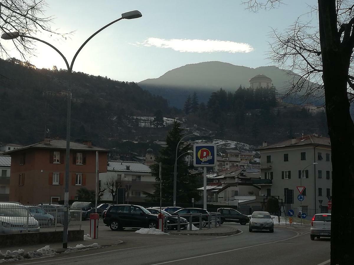 Ca Delle Rose Lägenhet Rovereto  Exteriör bild