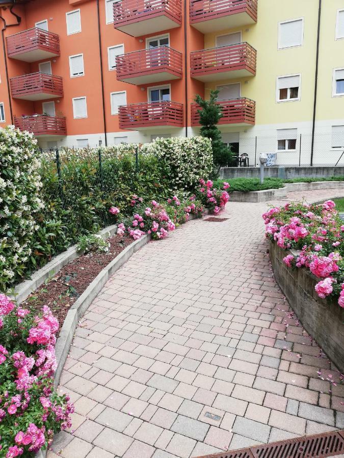Ca Delle Rose Lägenhet Rovereto  Exteriör bild